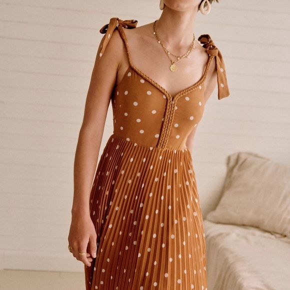 Sezane Dresses & Skirts - Sezane Nella Dress